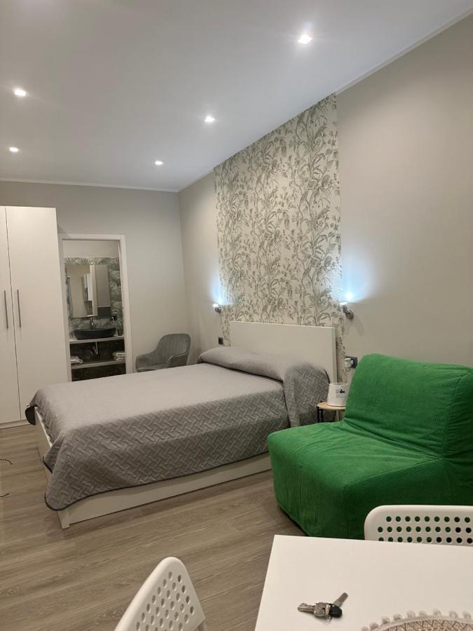 B&B Sanem Luxury Rooms Gioia Tauro Bagian luar foto